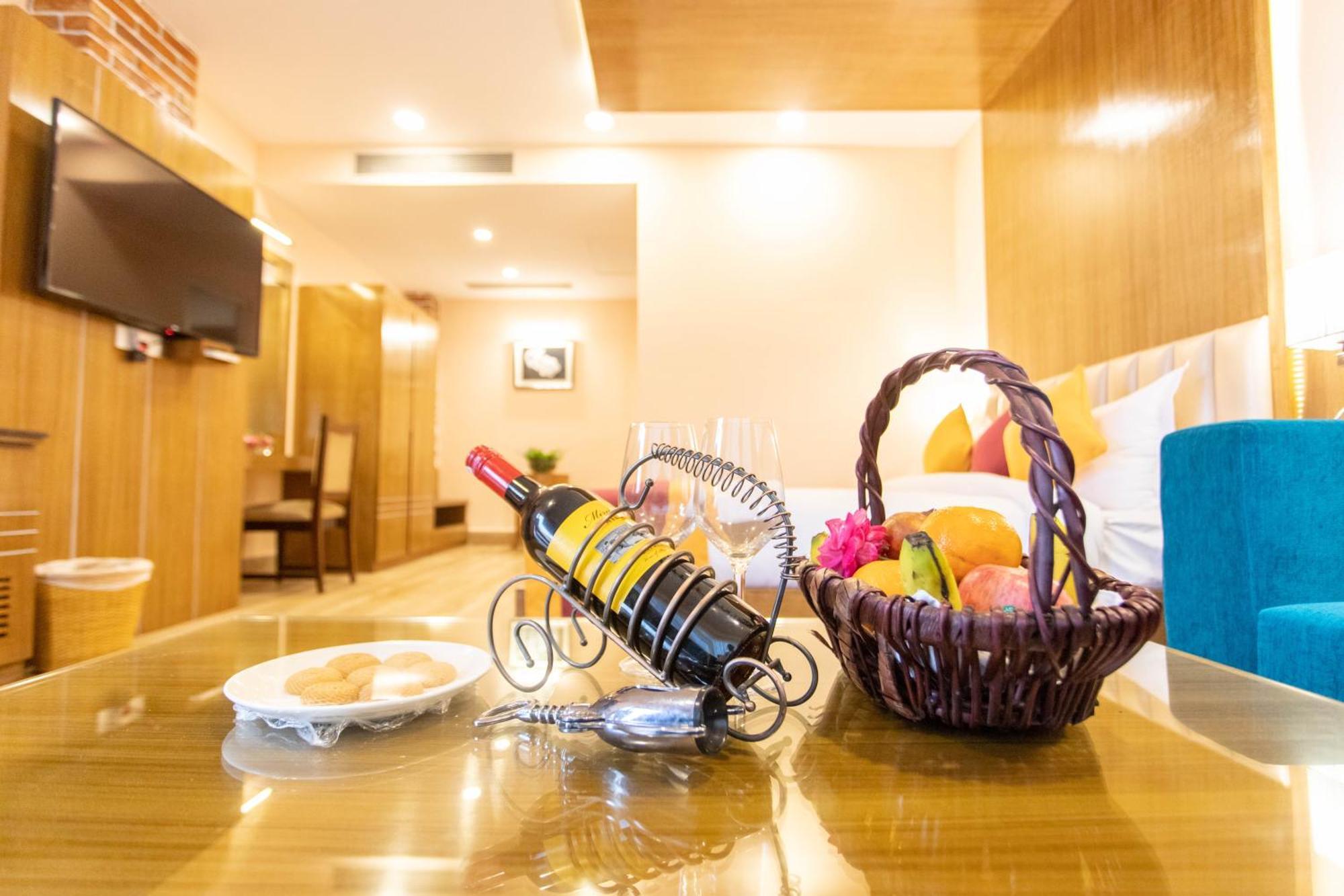 Dreamland Gold Resort & Hotel Bhairāhawā Kültér fotó